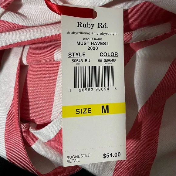 Ruby Rd. Red White Cabana Stripe V-neck Costal Nautical Top Medium NWT - Picture 6 of 6
